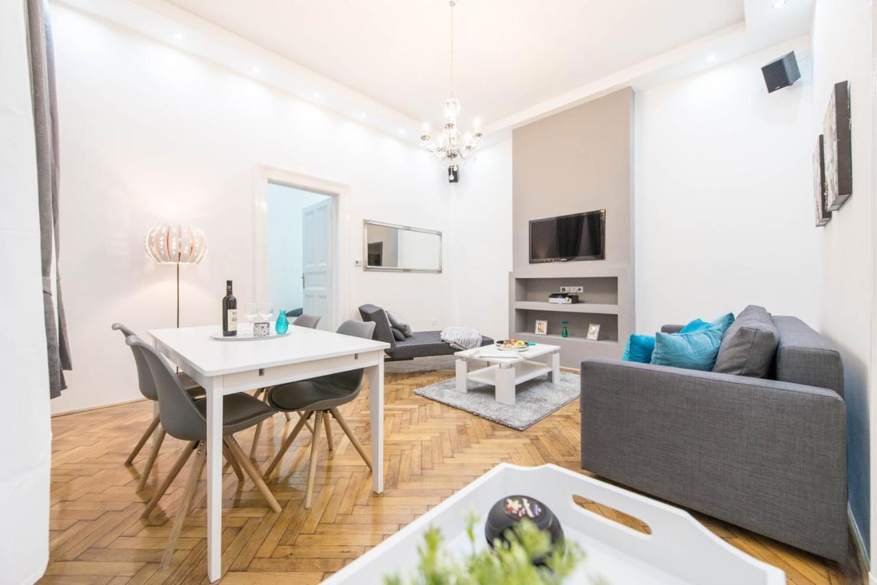 Dominik Apartment Budapest Luaran gambar